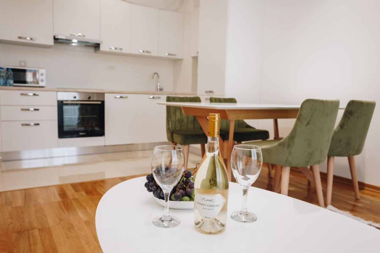 Status-M Apartments Bečići Kültér fotó