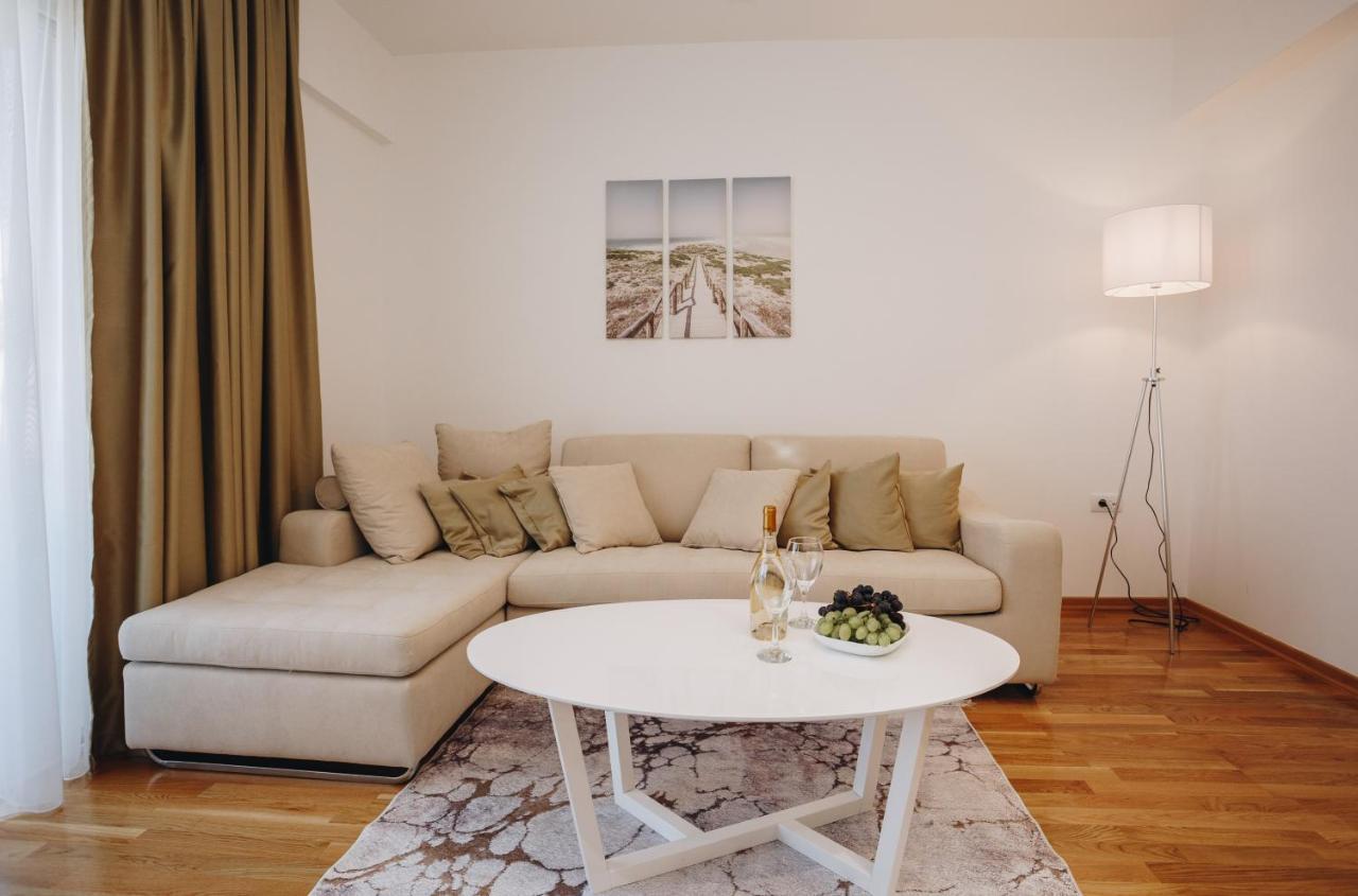Status-M Apartments Bečići Kültér fotó